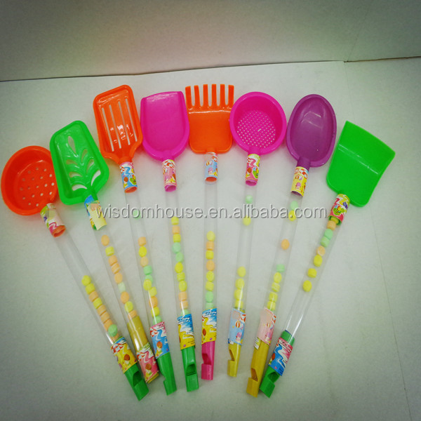 2537 Funny Beach tools with candy