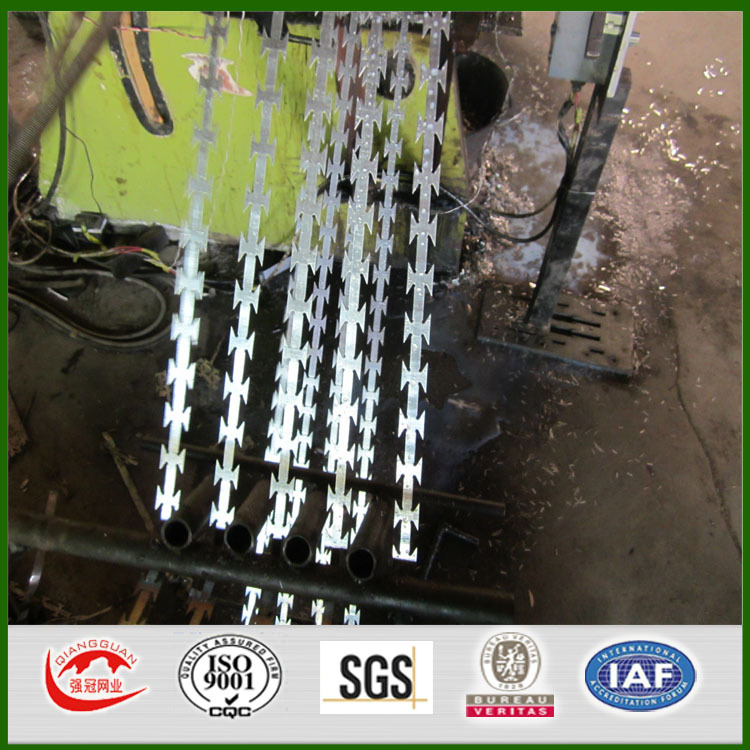 Razor wire BTO22