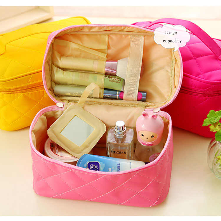 Small Order Accept Elegant High Standard Insulated Cosmetic Bag