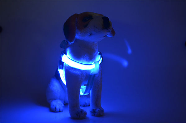 安い卸売2014年新製品ledグローの犬のハーネス問屋・仕入れ・卸・卸売り