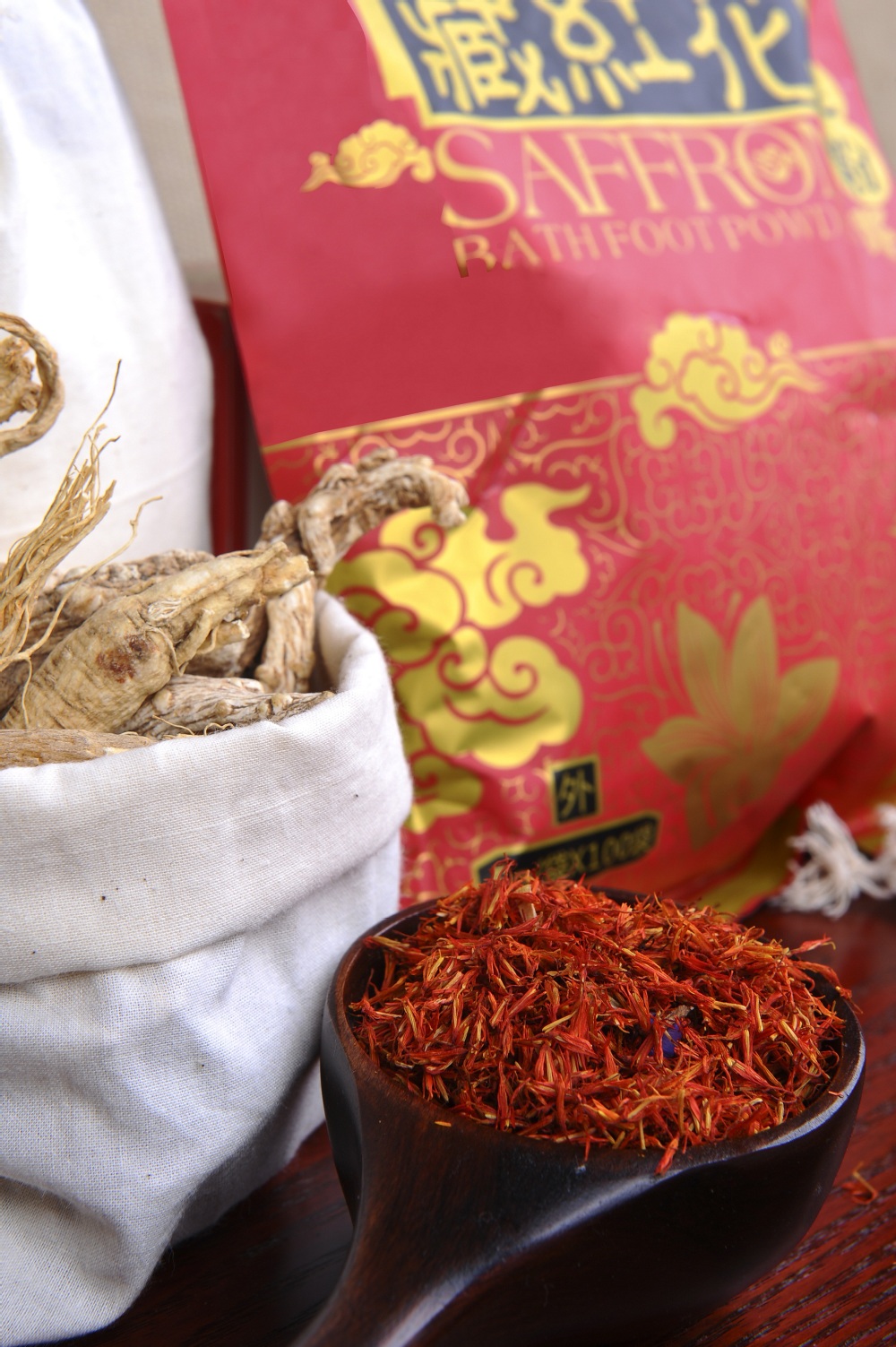 HOT OEM sale Saffron feast of Chinese herbal medicine health bath foot