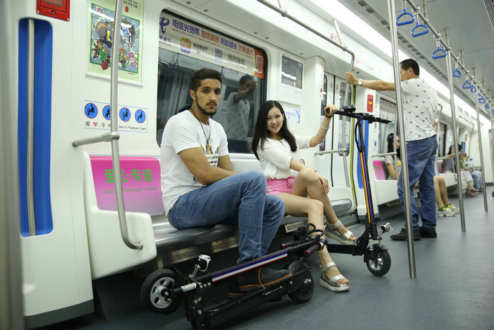 折りたたみの大人のキックスクータービッグホイール電動卸売仕入れ・メーカー・工場