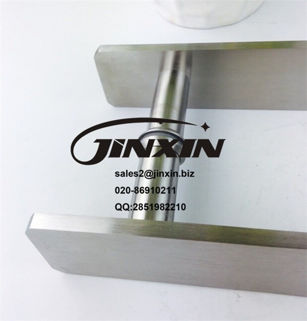 Jinxin安い価格ファンシーハードウェアハンドル強化ガラスのシャワーのドアハンドル 問屋・仕入れ・卸・卸売り