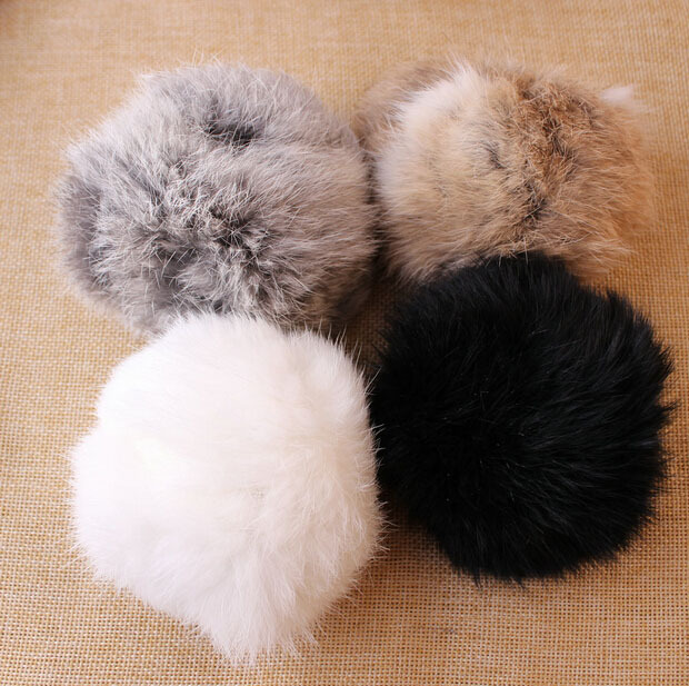 着色されたウサギの毛皮のボールpompoms2015年にトレンディ帽子用仕入れ・メーカー・工場