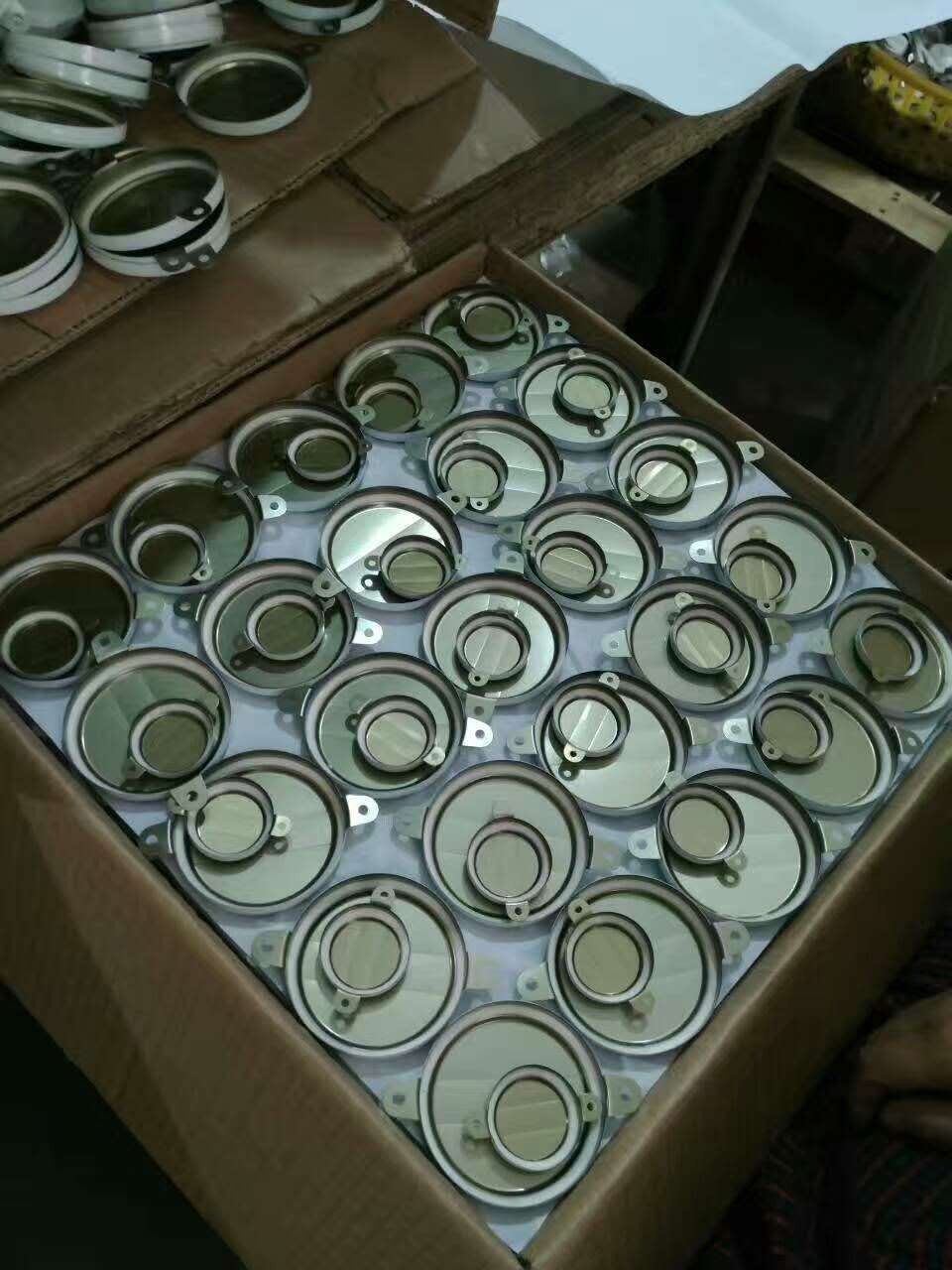 1653745572