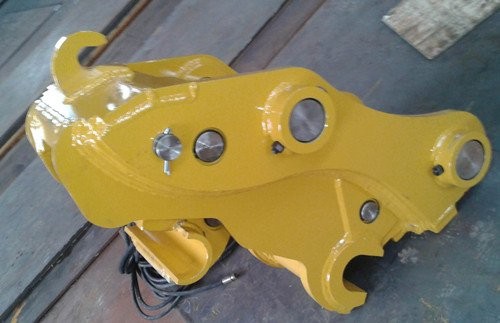 komatsu pc210 hydraulic quick coupler-3