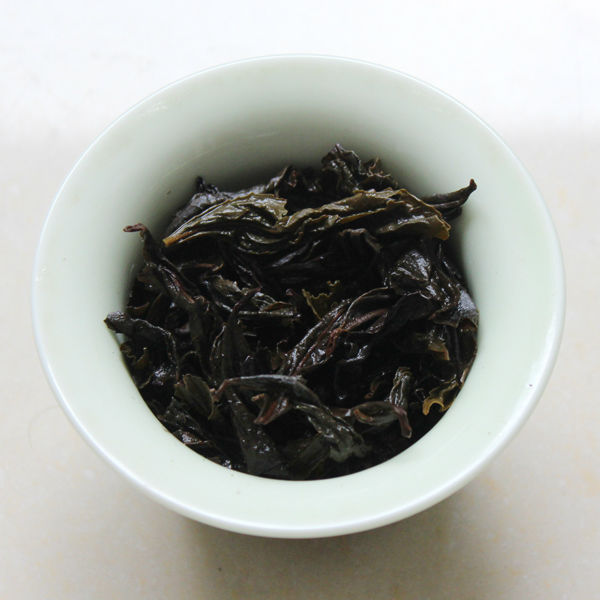 Fresh compressed Red Oolong Tea wuyi cliff dahongpao tea
