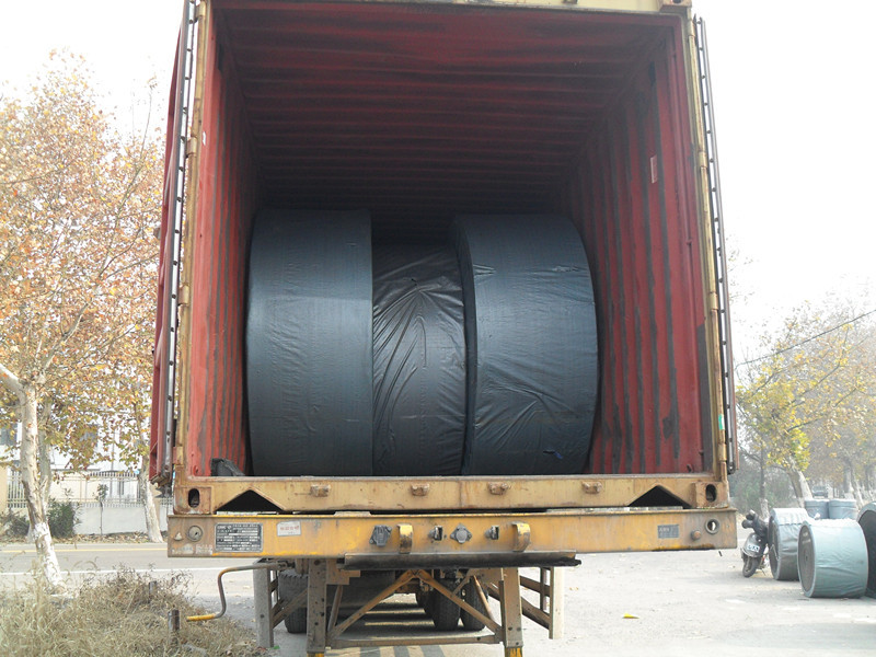 CONTAINER LOADING-1.jpg
