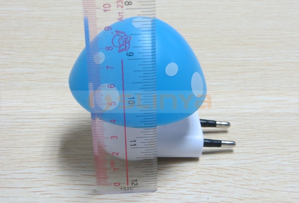 Plug the small night light 8036 160805 (20).JPG