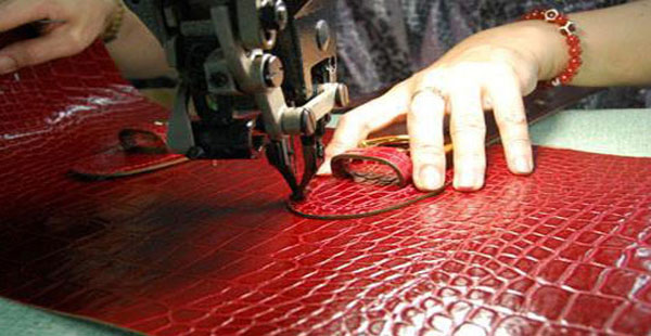 ユニークな革の専門の製造とティッシュボックス上海で高品質な素材仕入れ・メーカー・工場