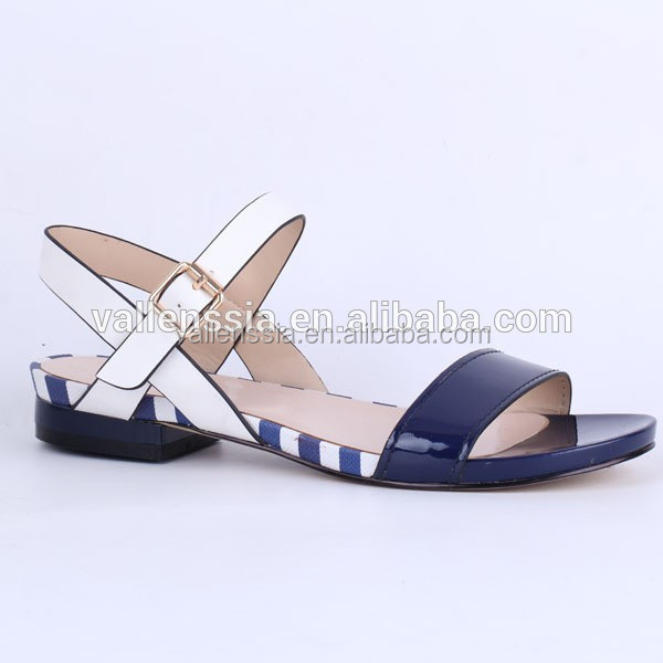 Fashion Style Cheap Personality with Flat Heel Women Sandals