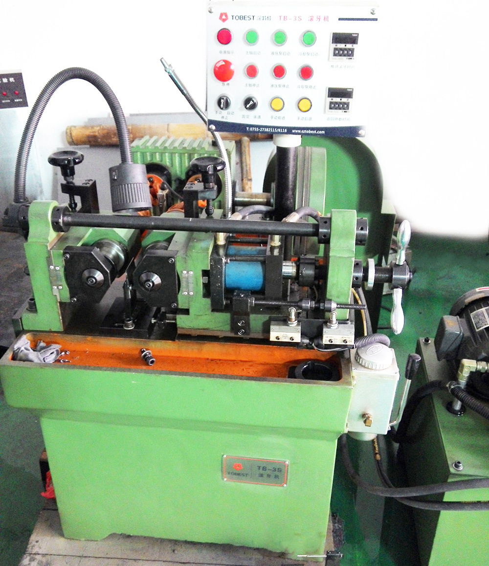 screw forming machine02.jpg