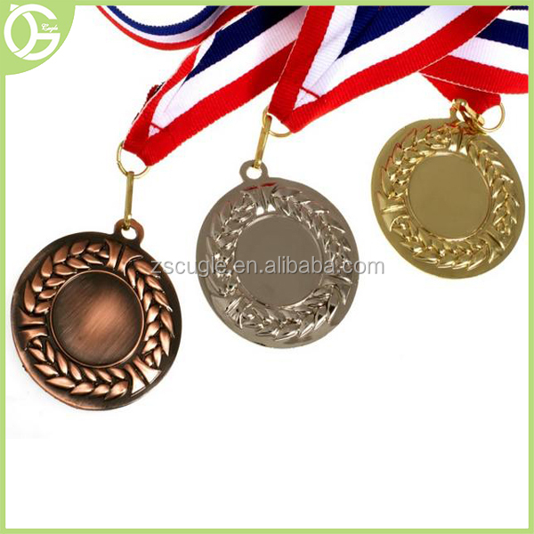 安いカスタム2015高品質の軍隊金属メダル、 リボン付き軍事メダリオン問屋・仕入れ・卸・卸売り