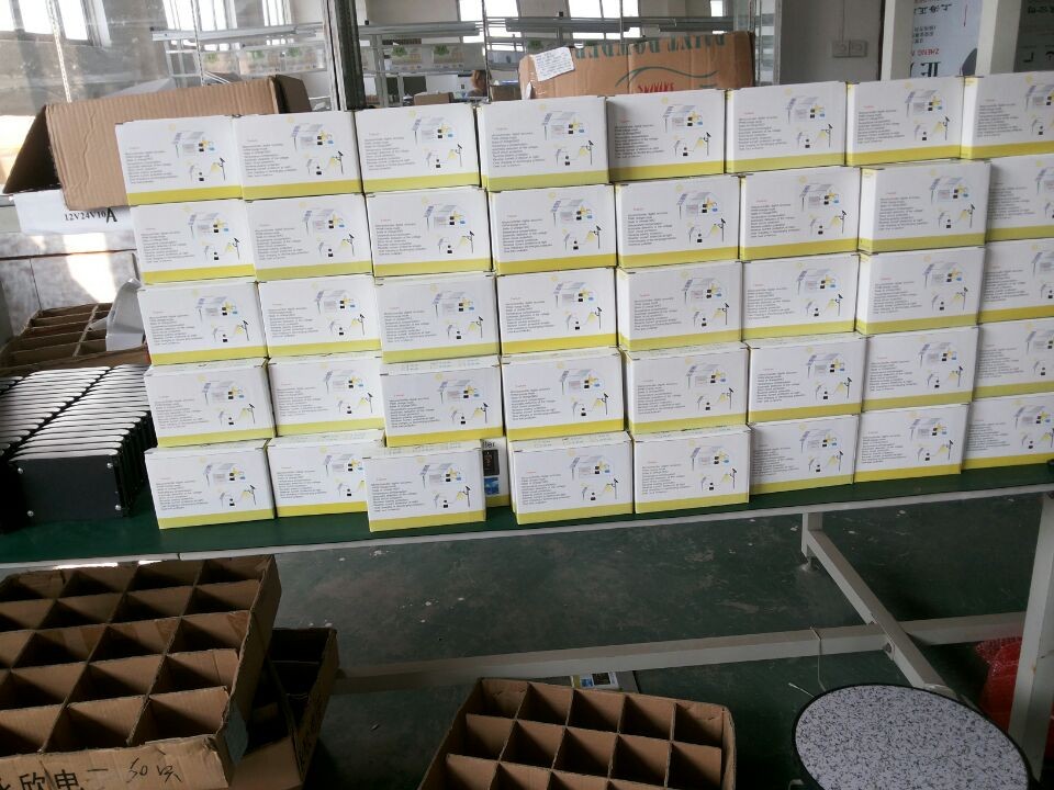 Pwmソーラー充電コントローラledディスプレイ12v/24v10a20a30a安い価格問屋・仕入れ・卸・卸売り