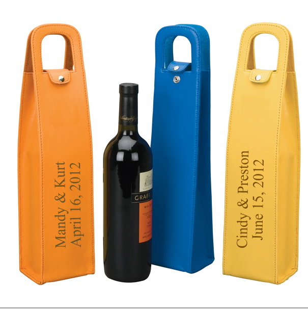 3 bottle leather wine carrier