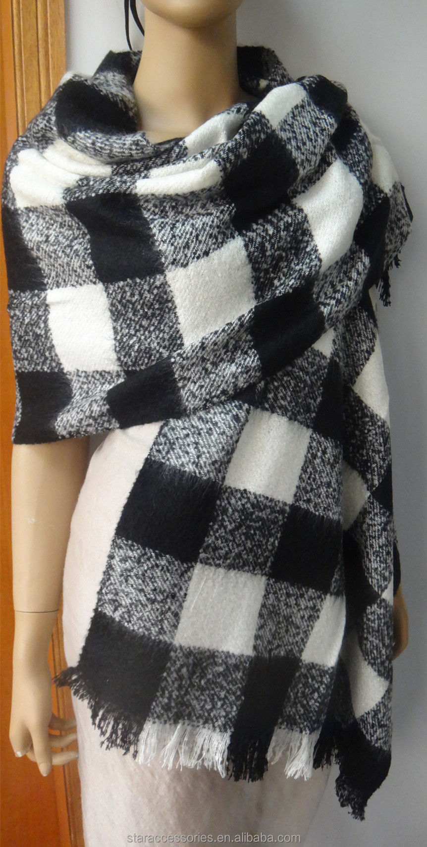 卸し売り女性のファッショナブルなアクリル格子縞のブークレ毛糸織スカーフ問屋・仕入れ・卸・卸売り