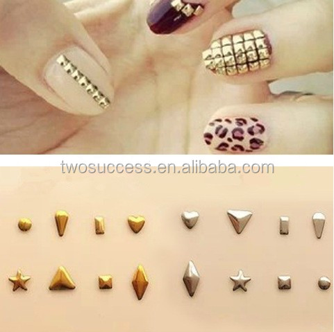 Rivet Nail Tips (3)