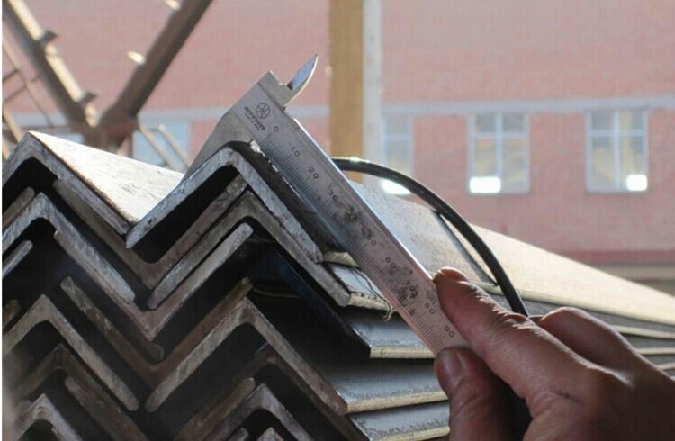 angle bar steel 1.jpg