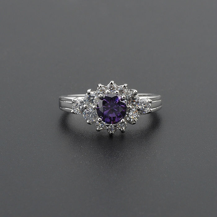 Heart shaped engagement rings sale