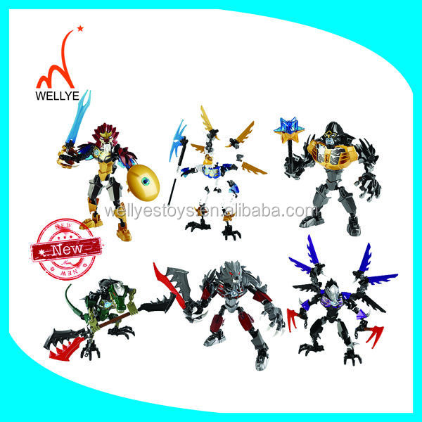 2014cheap robot toy for candy toy
