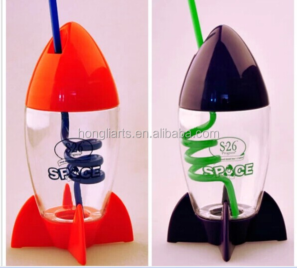 新しいスタイルのプラスチック製の子供の水2014年/カッププラスチック製のロケット仕入れ・メーカー・工場