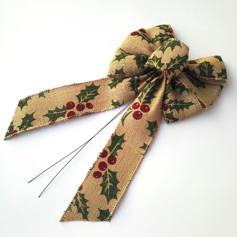 burlap ribbon bow..jpg