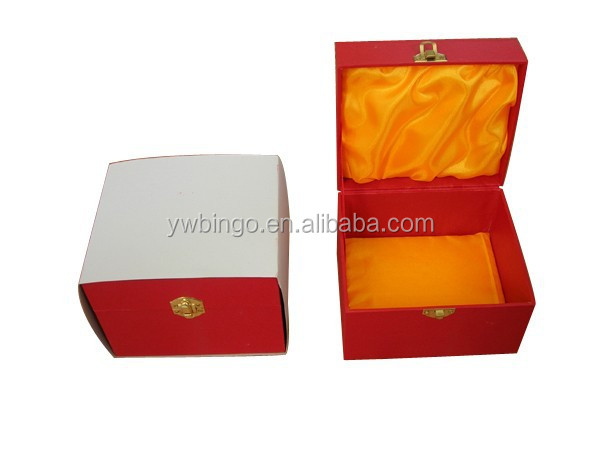Wooden gift box.jpg