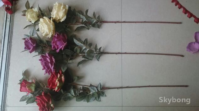 2015新た に家の装飾造花ブッシュ プラスチック野生バラ花束仕入れ・メーカー・工場