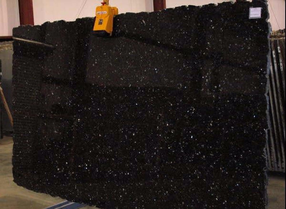 Black-Galaxy-granite slab