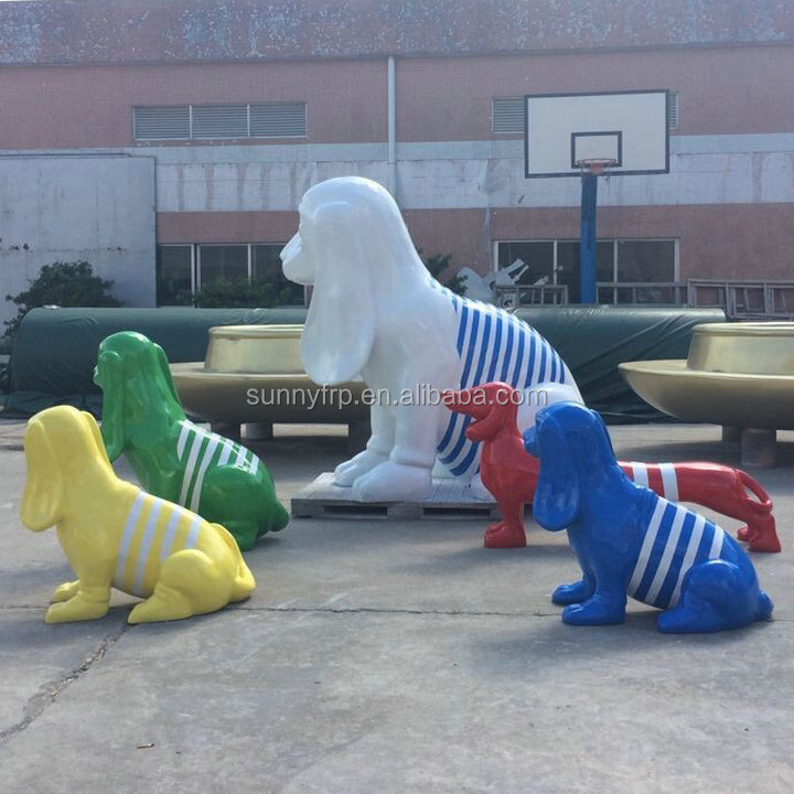 frp製の犬の彫刻の図の像仕入れ・メーカー・工場