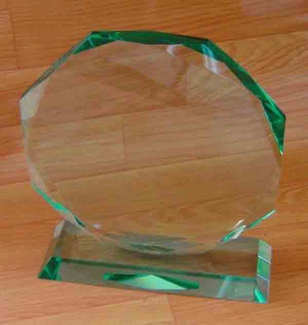 glass_trophy_kg00001.jpg