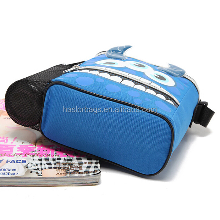 Children school lunch cooler bag with drink holder
