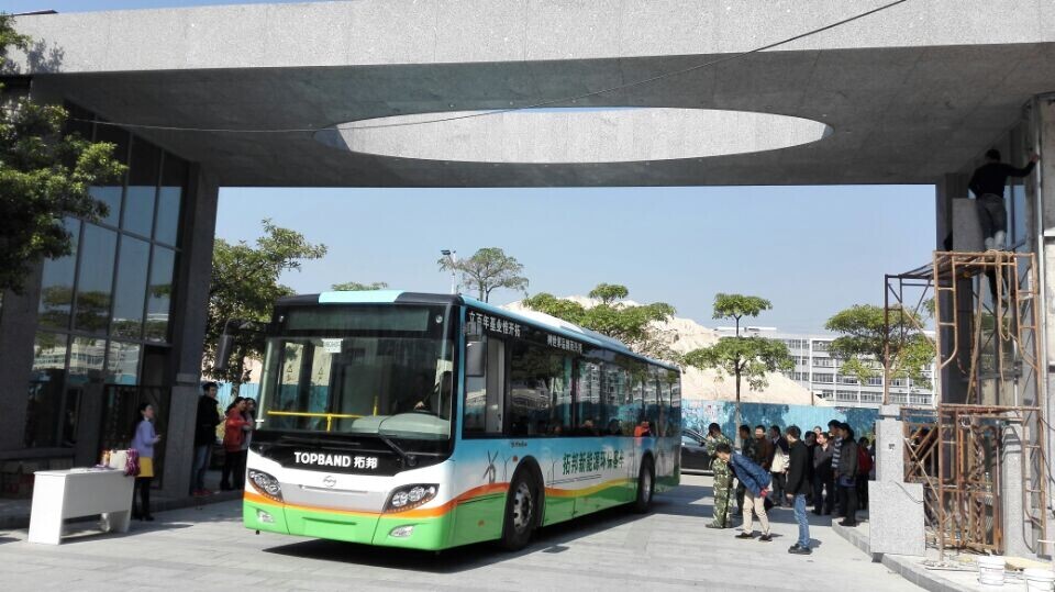 topband bus2.jpg
