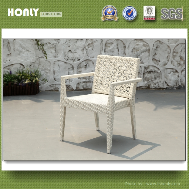Design metal frame chairs and tables outdoor white plastic rattan chairs and tables