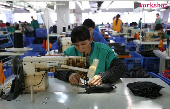 中国サプライヤーキャンバスメッセンジャーバッグ男性用2フロントポケット付き仕入れ・メーカー・工場