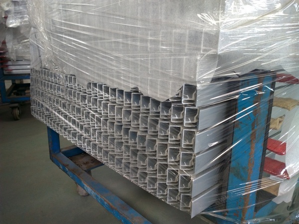 競争力のある価格正方形の陽極酸化アルミニウムのボックスエンクロージャ仕入れ・メーカー・工場