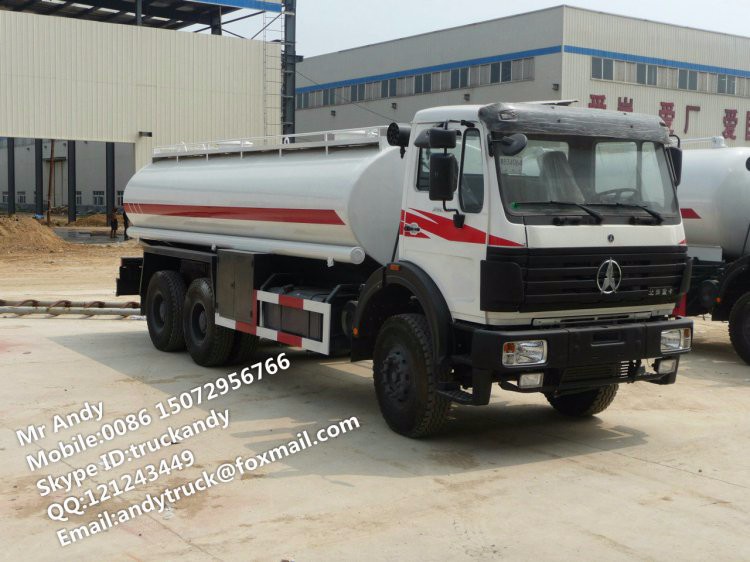 water sprinkler truck (1).JPG
