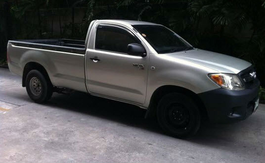 toyota hilux vigo single cab car #2