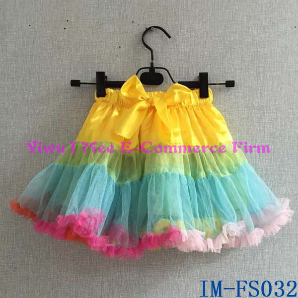 最高品質のベビーの女の子ホットピンクチュールフリル花が付いているim-fs031短いスカート仕入れ・メーカー・工場