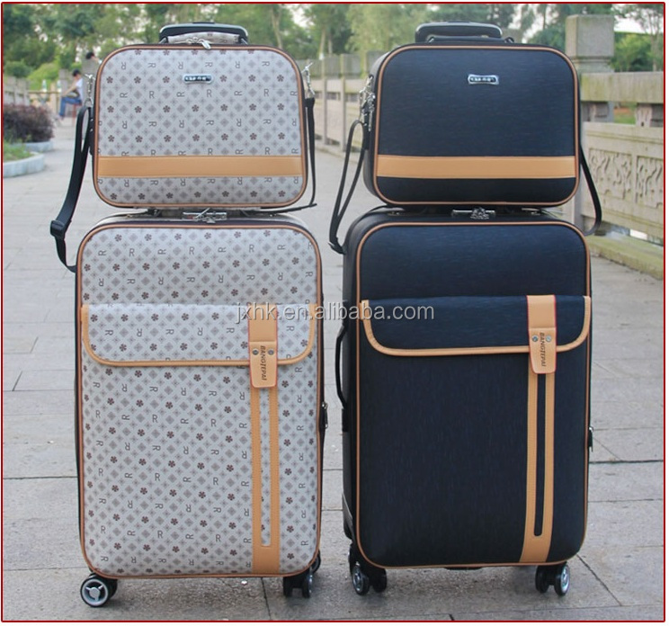 beautiful luggage set.jpg