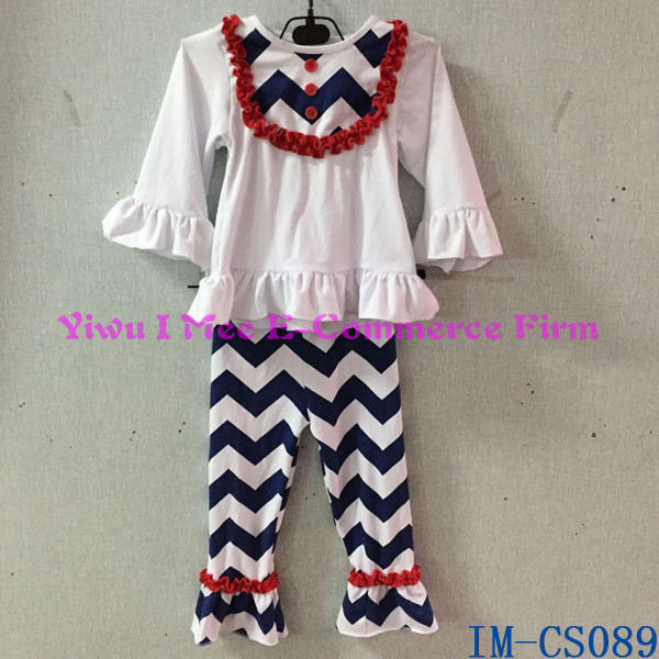 Persnicketyアンカーが付いているスタイリッシュの子の服の子供の白いシャツ一致青色ドットフリルショートパンツ衣装7月4日im-cs094用のセット仕入れ・メーカー・工場