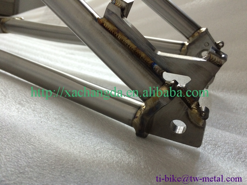 Titanium fat bike frame3.jpg