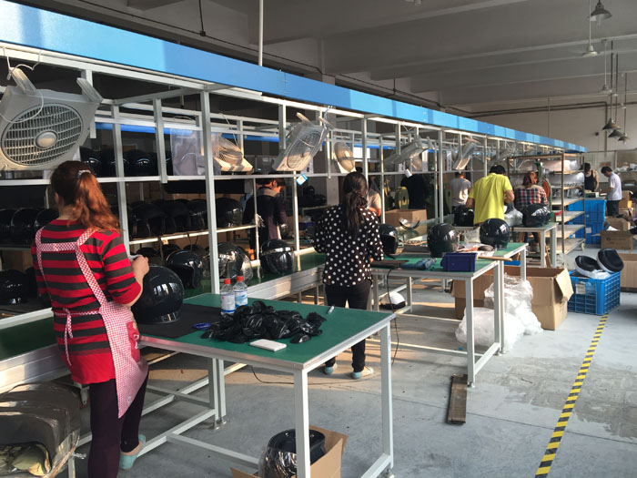 WORKROOM FOR THE ANTI RIOT HELMET 1.JPG