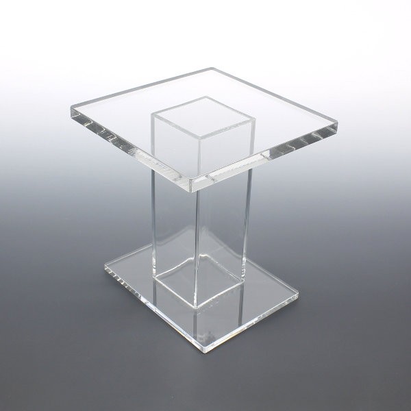clear table picture stands