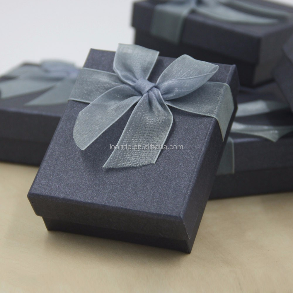 dark silver gift box (1).jpg