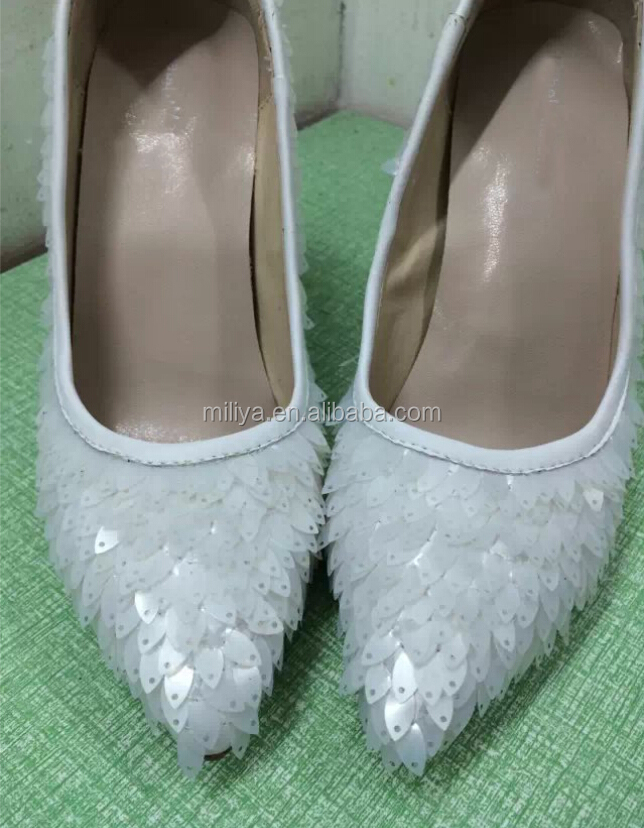女性の結婚式の靴は知られている有名なgiltter素晴らしい女性のハイヒールのパンプスシューズ仕入れ・メーカー・工場