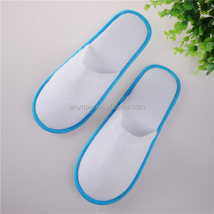 Spot wholesale slippers.jpg
