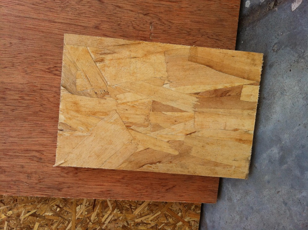 Osb の 1220 × 2440 ミリメートル で wbp接着剤用建設または家具 問屋・仕入れ・卸・卸売り