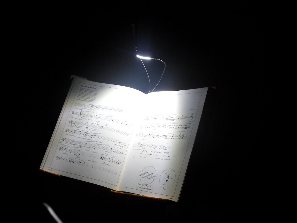 充電式読書ランプ用ベッド-ポータブルブックライト- 4 led電球のつや消しカバー- 2設定-軽量クリップ上ランプ-仕入れ・メーカー・工場
