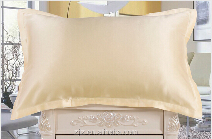 silk pillowcase2.jpg